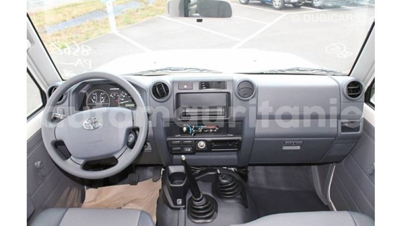 Big with watermark toyota land cruiser adrar import dubai 2743