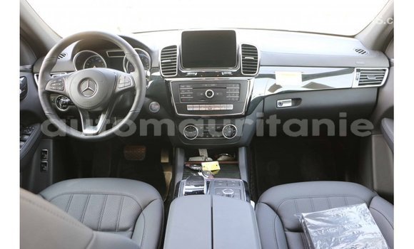 Buy Import Mercedes-Benz 190 Black Car in Import - Dubai in Adrar Buy Import Mercedes-Benz 190 Black Car in Import - Dubai in Adrar