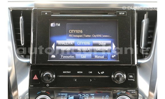 Buy Import Toyota Alphard White Car in Import - Dubai in Adrar Buy Import Toyota Alphard White Car in Import - Dubai in Adrar