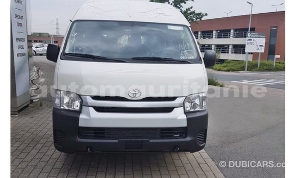 Buy Import Toyota Hiace White Car in Import - Dubai in Adrar Buy Import Toyota Hiace White Car in Import - Dubai in Adrar