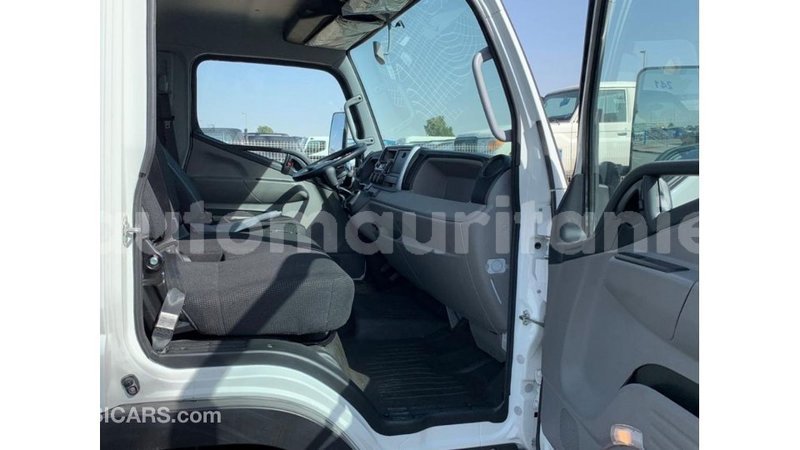 Big with watermark mitsubishi i adrar import dubai 2758