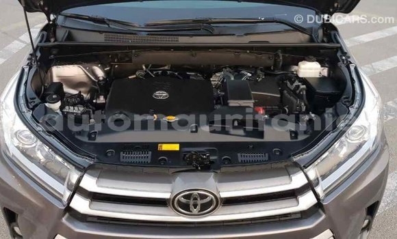 Acheter Import Voiture Toyota Highlander Autre à Import - Dubai, Adrar Acheter Import Voiture Toyota Highlander Autre à Import - Dubai, Adrar