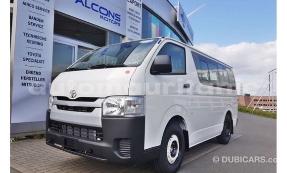 Acheter Import Voiture Toyota Hiace Blanc à Import - Dubai, Adrar Acheter Import Voiture Toyota Hiace Blanc à Import - Dubai, Adrar