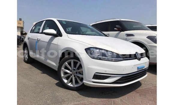 Acheter Import Voiture Volkswagen Golf Blanc à Import - Dubai, Adrar