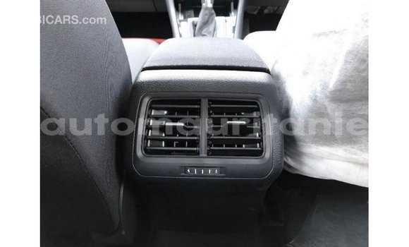 Acheter Import Voiture Volkswagen Golf Blanc à Import - Dubai, Adrar Acheter Import Voiture Volkswagen Golf Blanc à Import - Dubai, Adrar