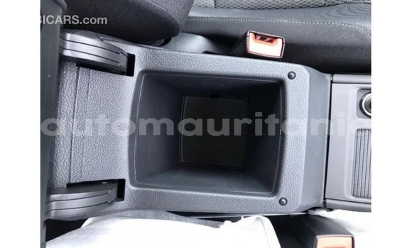 Acheter Import Voiture Volkswagen Golf Blanc à Import - Dubai, Adrar Acheter Import Voiture Volkswagen Golf Blanc à Import - Dubai, Adrar