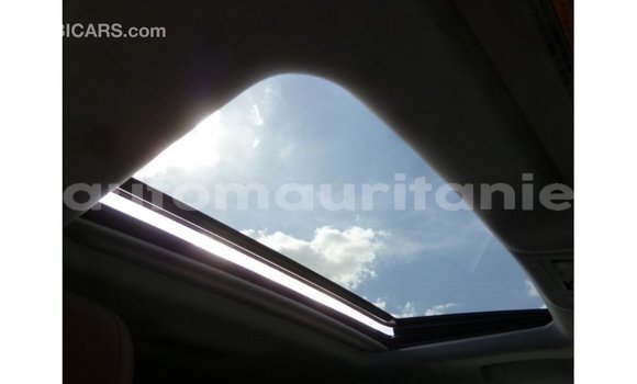 Acheter Import Voiture Toyota Land Cruiser Rouge à Import - Dubai, Adrar Acheter Import Voiture Toyota Land Cruiser Rouge à Import - Dubai, Adrar