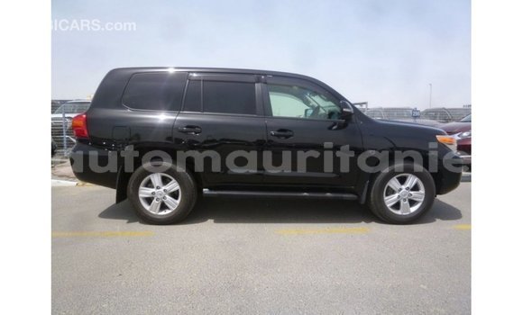 Acheter Import Voiture Toyota Land Cruiser Noir à Import - Dubai, Adrar Acheter Import Voiture Toyota Land Cruiser Noir à Import - Dubai, Adrar
