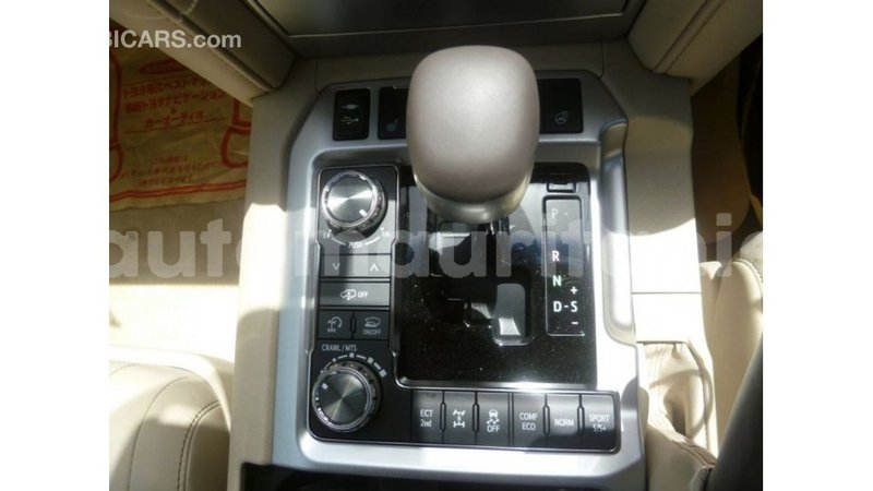 Big with watermark toyota land cruiser adrar import dubai 2791