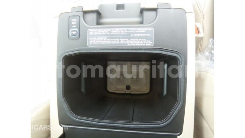 Big with watermark toyota land cruiser adrar import dubai 2791