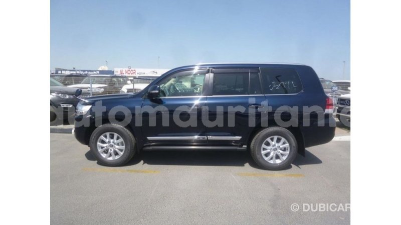 Big with watermark toyota land cruiser adrar import dubai 2793