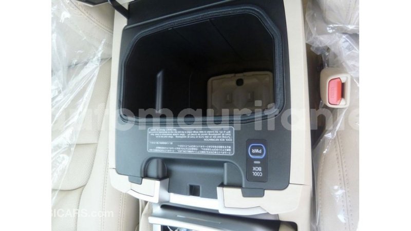 Big with watermark toyota land cruiser adrar import dubai 2793