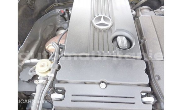 Acheter Import Voiture Mercedes-Benz 200 Bleu à Import - Dubai, Adrar Acheter Import Voiture Mercedes-Benz 200 Bleu à Import - Dubai, Adrar