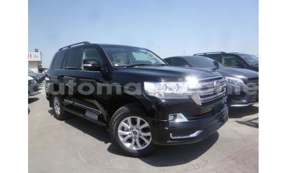 Acheter Import Voiture Toyota Land Cruiser Noir à Import - Dubai, Adrar Acheter Import Voiture Toyota Land Cruiser Noir à Import - Dubai, Adrar