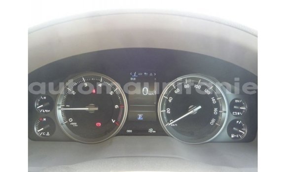 Acheter Import Voiture Toyota Land Cruiser Noir à Import - Dubai, Adrar Acheter Import Voiture Toyota Land Cruiser Noir à Import - Dubai, Adrar