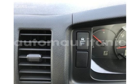 Acheter Import Voiture Toyota Hiace Blanc à Import - Dubai, Adrar Acheter Import Voiture Toyota Hiace Blanc à Import - Dubai, Adrar