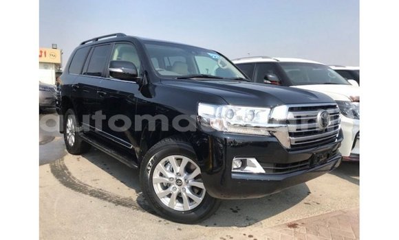 Acheter Import Voiture Toyota Land Cruiser Noir à Import - Dubai, Adrar Acheter Import Voiture Toyota Land Cruiser Noir à Import - Dubai, Adrar