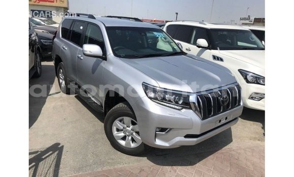 Acheter Import Voiture Toyota Prado Autre à Import - Dubai, Adrar Acheter Import Voiture Toyota Prado Autre à Import - Dubai, Adrar