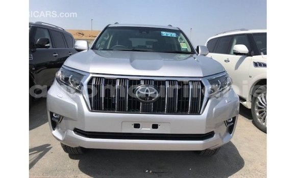 Acheter Import Voiture Toyota Prado Autre à Import - Dubai, Adrar Acheter Import Voiture Toyota Prado Autre à Import - Dubai, Adrar