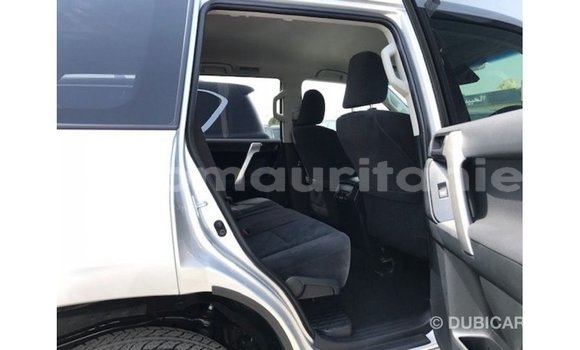 Acheter Import Voiture Toyota Prado Autre à Import - Dubai, Adrar Acheter Import Voiture Toyota Prado Autre à Import - Dubai, Adrar
