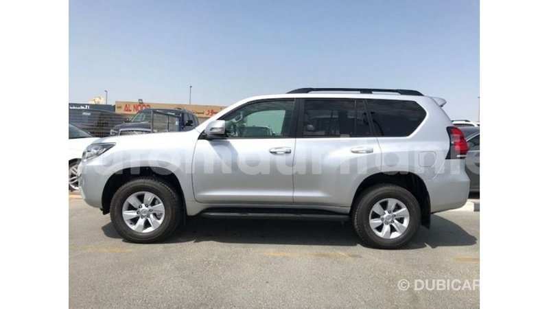 Big with watermark toyota prado adrar import dubai 2811