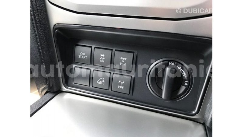 Big with watermark toyota prado adrar import dubai 2811