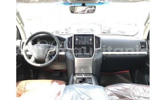 Acheter Import Voiture Toyota Land Cruiser Noir à Import - Dubai, Adrar Acheter Import Voiture Toyota Land Cruiser Noir à Import - Dubai, Adrar
