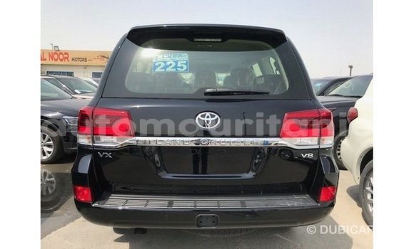 Acheter Import Voiture Toyota Land Cruiser Noir à Import - Dubai, Adrar Acheter Import Voiture Toyota Land Cruiser Noir à Import - Dubai, Adrar