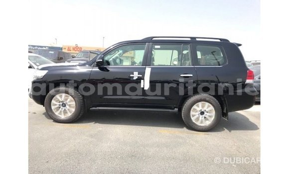 Acheter Import Voiture Toyota Land Cruiser Noir à Import - Dubai, Adrar Acheter Import Voiture Toyota Land Cruiser Noir à Import - Dubai, Adrar