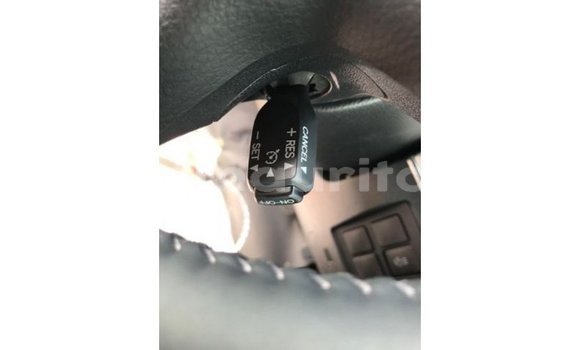 Acheter Import Voiture Toyota Land Cruiser Noir à Import - Dubai, Adrar Acheter Import Voiture Toyota Land Cruiser Noir à Import - Dubai, Adrar