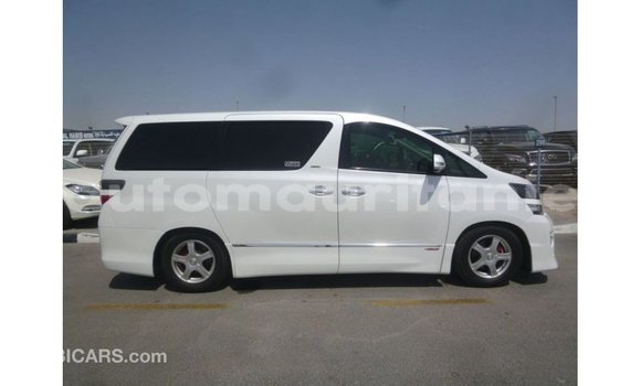 Acheter Import Voiture Toyota Vellfire Blanc à Import - Dubai, Adrar Acheter Import Voiture Toyota Vellfire Blanc à Import - Dubai, Adrar