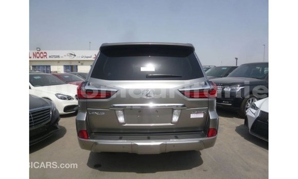 Acheter Import Voiture Lexus LX Autre à Import - Dubai, Adrar Acheter Import Voiture Lexus LX Autre à Import - Dubai, Adrar