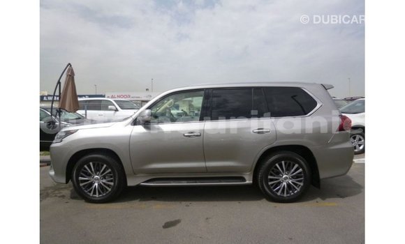 Acheter Import Voiture Lexus LX Autre à Import - Dubai, Adrar Acheter Import Voiture Lexus LX Autre à Import - Dubai, Adrar