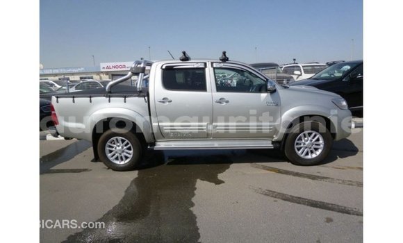 Acheter Import Voiture Toyota Hilux Autre à Import - Dubai, Adrar Acheter Import Voiture Toyota Hilux Autre à Import - Dubai, Adrar