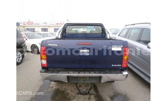 Acheter Import Voiture Toyota Hilux Bleu à Import - Dubai, Adrar Acheter Import Voiture Toyota Hilux Bleu à Import - Dubai, Adrar
