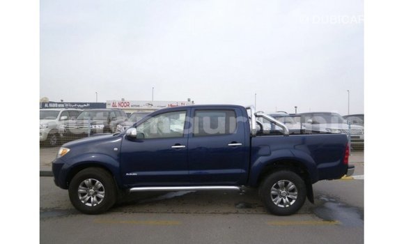 Acheter Import Voiture Toyota Hilux Bleu à Import - Dubai, Adrar Acheter Import Voiture Toyota Hilux Bleu à Import - Dubai, Adrar