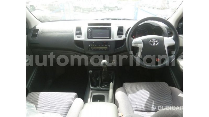 Big with watermark toyota hilux adrar import dubai 2843