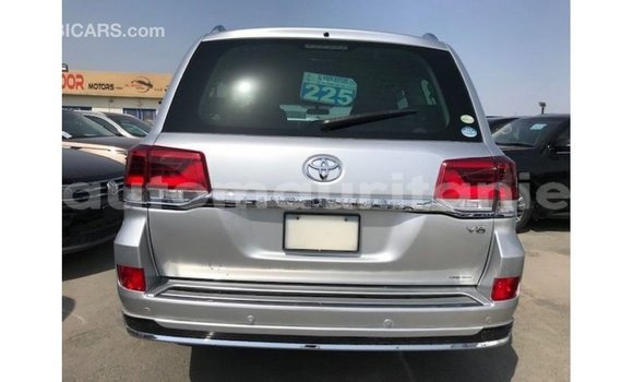 Buy Import Toyota Land Cruiser Other Car in Import - Dubai in Adrar Buy Import Toyota Land Cruiser Other Car in Import - Dubai in Adrar