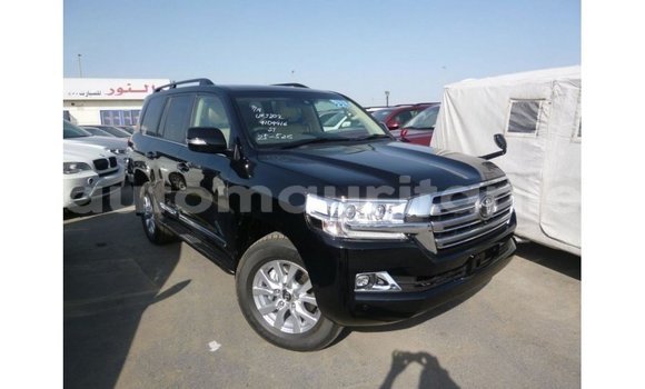 Acheter Import Voiture Toyota Land Cruiser Noir à Import - Dubai, Adrar Acheter Import Voiture Toyota Land Cruiser Noir à Import - Dubai, Adrar