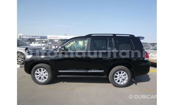 Acheter Import Voiture Toyota Land Cruiser Noir à Import - Dubai, Adrar Acheter Import Voiture Toyota Land Cruiser Noir à Import - Dubai, Adrar