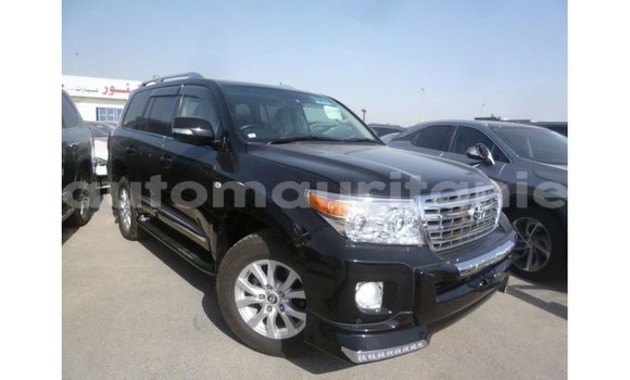 Acheter Import Voiture Toyota Land Cruiser Noir à Import - Dubai, Adrar Acheter Import Voiture Toyota Land Cruiser Noir à Import - Dubai, Adrar