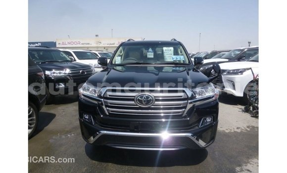 Acheter Import Voiture Toyota Land Cruiser Noir à Import - Dubai, Adrar Acheter Import Voiture Toyota Land Cruiser Noir à Import - Dubai, Adrar