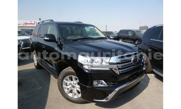 Acheter Import Voiture Toyota Land Cruiser Noir à Import - Dubai, Adrar Acheter Import Voiture Toyota Land Cruiser Noir à Import - Dubai, Adrar