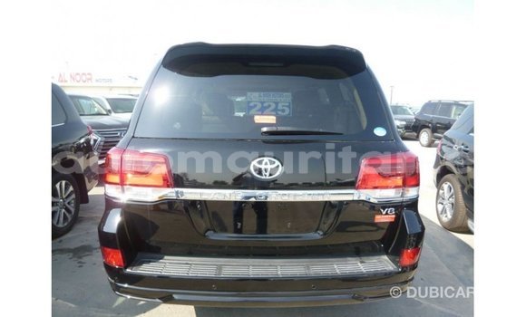 Acheter Import Voiture Toyota Land Cruiser Noir à Import - Dubai, Adrar Acheter Import Voiture Toyota Land Cruiser Noir à Import - Dubai, Adrar