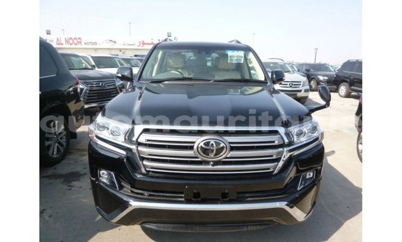 Acheter Import Voiture Toyota Land Cruiser Noir à Import - Dubai, Adrar Acheter Import Voiture Toyota Land Cruiser Noir à Import - Dubai, Adrar