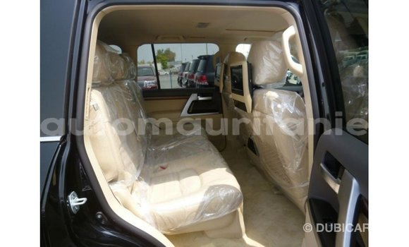 Acheter Import Voiture Toyota Land Cruiser Noir à Import - Dubai, Adrar Acheter Import Voiture Toyota Land Cruiser Noir à Import - Dubai, Adrar