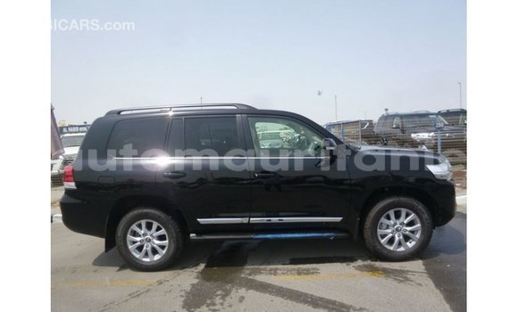 Acheter Import Voiture Toyota Land Cruiser Noir à Import - Dubai, Adrar Acheter Import Voiture Toyota Land Cruiser Noir à Import - Dubai, Adrar