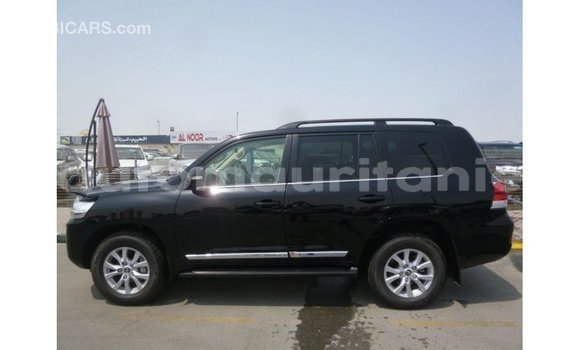 Acheter Import Voiture Toyota Land Cruiser Noir à Import - Dubai, Adrar Acheter Import Voiture Toyota Land Cruiser Noir à Import - Dubai, Adrar