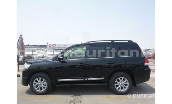 Acheter Import Voiture Toyota Land Cruiser Noir à Import - Dubai, Adrar Acheter Import Voiture Toyota Land Cruiser Noir à Import - Dubai, Adrar