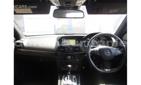 Acheter Import Voiture Mercedes-Benz 190 Autre à Import - Dubai, Adrar Acheter Import Voiture Mercedes-Benz 190 Autre à Import - Dubai, Adrar